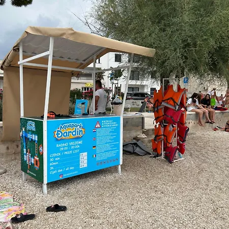 Portside Apartment *