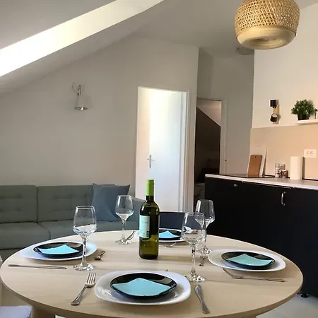 Portside Apartment