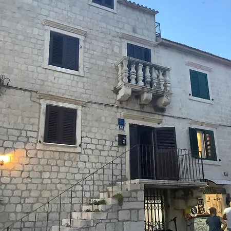 Portside Apartment Kastela